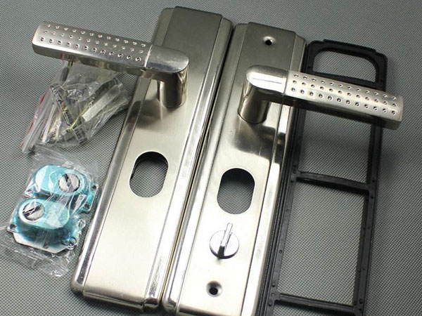 龍口開鎖價格(上門修鎖電話)